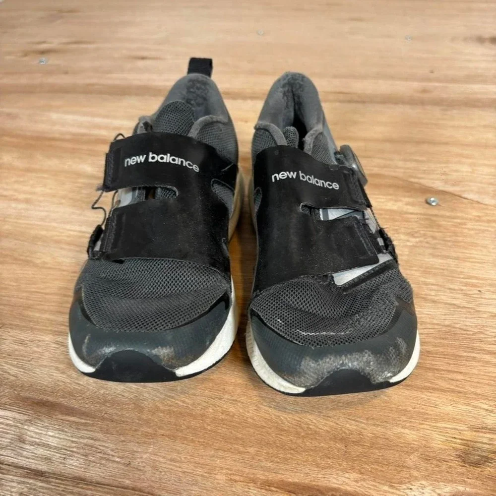 New Balance DynaSoft Reveal v4 BOA black Boy Sneakers Kids Size 2